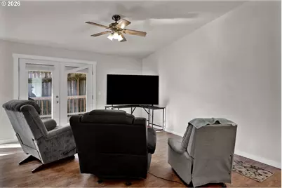 76554 Bobbe Way, Oakridge, OR 97463 - Photo 38