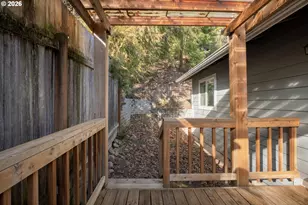 76554 Bobbe Way, Oakridge, OR 97463 - Photo 28