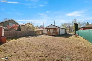 6915 SE Raymond Ct, Portland, OR 97206 - Photo 18