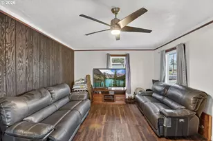 145 Little St, Saint Helens, OR 97051 - Photo 4