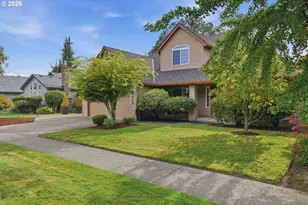 2383 NE Jamie Dr, Hillsboro, OR 97124 - Photo 4