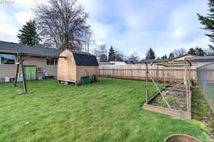 908 NE 1st Ave, Battle Ground, WA 98604 - Photo 12