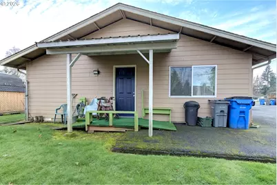 908 NE 1st Ave, Battle Ground, WA 98604 - Photo 4