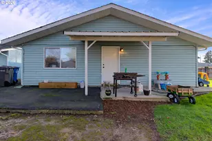 908 NE 1st Ave, Battle Ground, WA 98604 - Photo 16