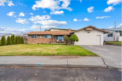 1004 SW 33rd St, Pendleton, OR 97801 - Photo 2