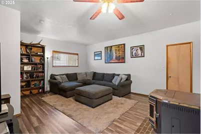 1004 SW 33rd St, Pendleton, OR 97801 - Photo 6