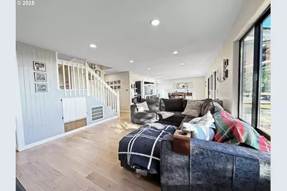 18950 Timeus Ranch Rd, Brookings, OR 97415 - Photo 18