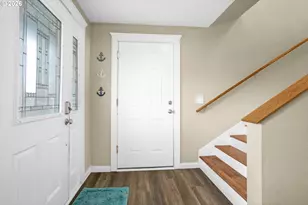 1310 NW Oceania Dr, Waldport, OR 97394 - Photo 10