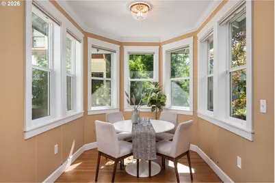 4624 SE Taylor St, Portland, OR 97215 - Photo 12