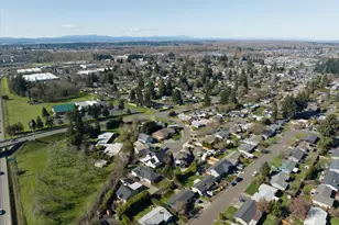 1697 Elanco Ave, Eugene, OR 97401 - Photo 42