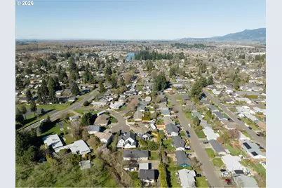 1697 Elanco Ave, Eugene, OR 97401 - Photo 38
