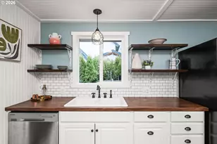 1697 Elanco Ave, Eugene, OR 97401 - Photo 14