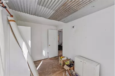 64368 Welch Rd, Coos Bay, OR 97420 - Photo 12