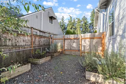 205 W 32nd St, Vancouver, WA 98660 - Photo 38