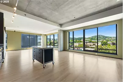 1410 NW Kearney St #1026, Portland, OR 97209 - Photo 4