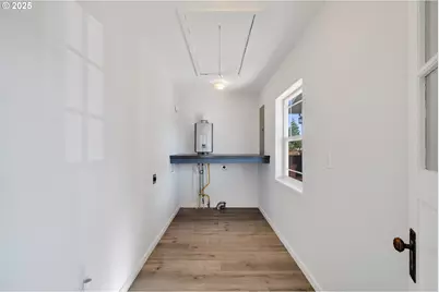 315 Birch Ave, Tillamook, OR 97141 - Photo 18