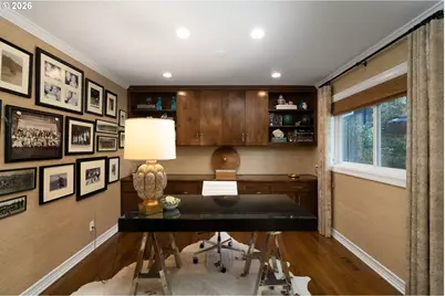 722 SW Westwood Dr, Portland, OR 97239 - Photo 6