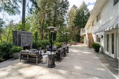 722 SW Westwood Dr, Portland, OR 97239 - Photo 40