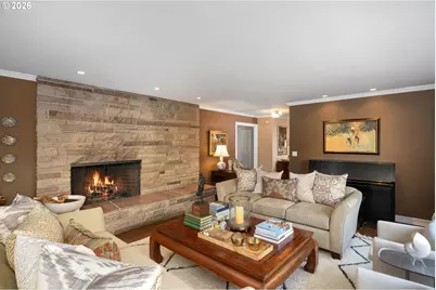 722 SW Westwood Dr, Portland, OR 97239 - Photo 8