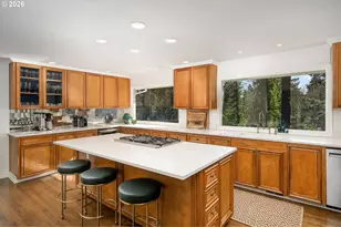 722 SW Westwood Dr, Portland, OR 97239 - Photo 12