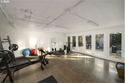 722 SW Westwood Dr, Portland, OR 97239 - Photo 34