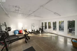 722 SW Westwood Dr, Portland, OR 97239 - Photo 34