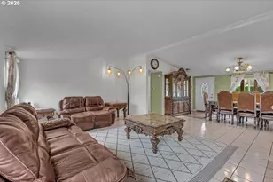 23501 NE Sunnycrest Rd, Newberg, OR 97132 - Photo 8