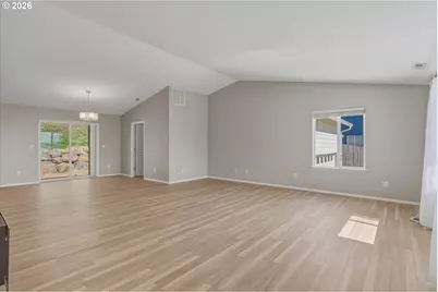 9 Curtis, Longview, WA 98632 - Photo 8