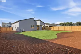 620 E Fourth St, Yamhill, OR 97148 - Photo 32