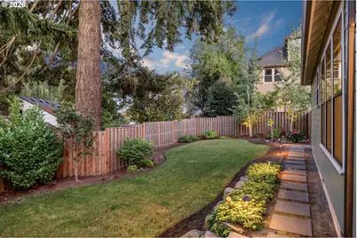 17132 Lowenberg Ter, Lake Oswego, OR 97034 - Photo 20