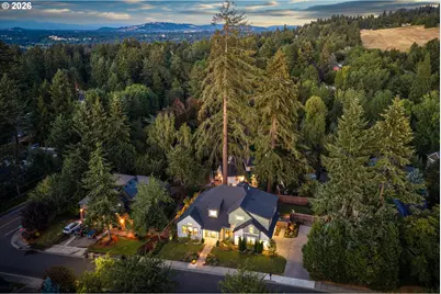 17132 Lowenberg Ter, Lake Oswego, OR 97034 - Photo 2