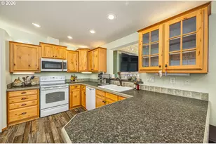 5004 N Loftus Rd, Florence, OR 97439 - Photo 14