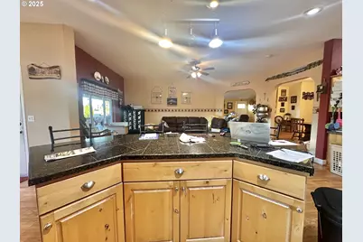 1782 Bz Glenwood Hwy, Glenwood, WA 98619 - Photo 14