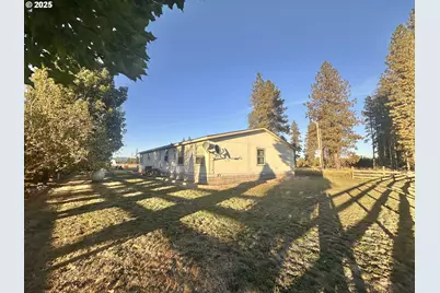 1782 Bz Glenwood Hwy, Glenwood, WA 98619 - Photo 34