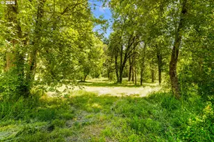2755 E 38th Ave, Eugene, OR 97405 - Photo 40