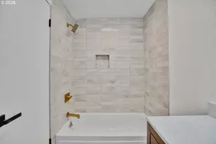 2402 NE Summit Ridge Dr, Vancouver, WA 98686 - Photo 20