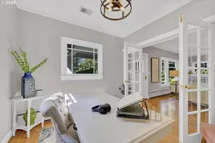 850 E Beacon Dr, Eugene, OR 97404 - Photo 6