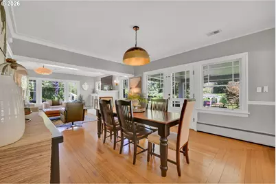 850 E Beacon Dr, Eugene, OR 97404 - Photo 8