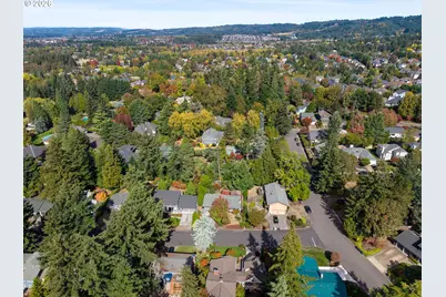 13185 NW Pettygrove St, Portland, OR 97229 - Photo 2