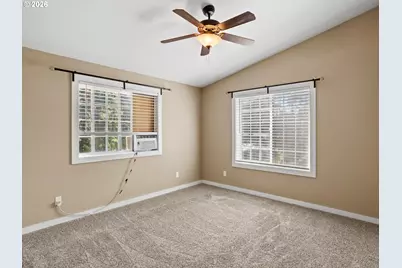 22905 NE Canyon Rd, Battle Ground, WA 98604 - Photo 32