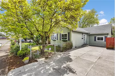 7822 SE Henry St, Portland, OR 97206 - Photo 1