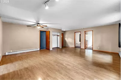 7822 SE Henry St, Portland, OR 97206 - Photo 6