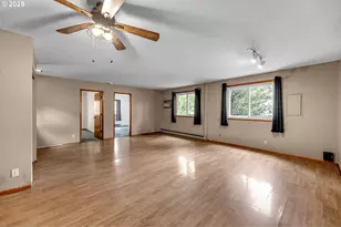 7822 SE Henry St, Portland, OR 97206 - Photo 4