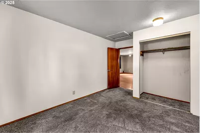 7822 SE Henry St, Portland, OR 97206 - Photo 14