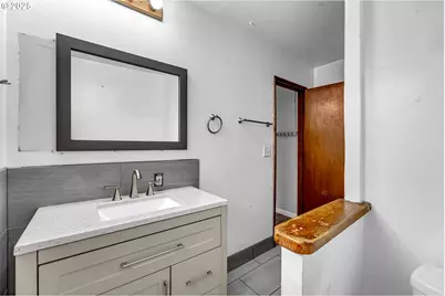 7822 SE Henry St, Portland, OR 97206 - Photo 12