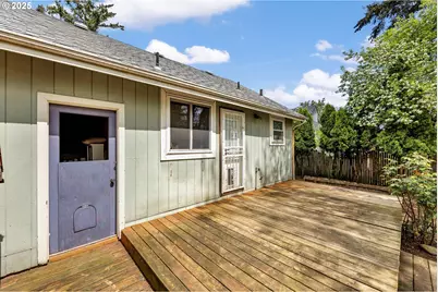 7822 SE Henry St, Portland, OR 97206 - Photo 24