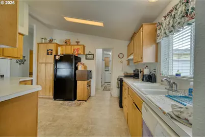 51408 SE Springlake Loop #142, Scappoose, OR 97056 - Photo 16