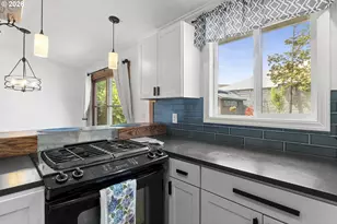 12061 SE Sunnycreek Ln, Clackamas, OR 97015 - Photo 20