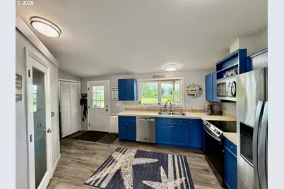 97818 Hanscam Ln, Brookings, OR 97415 - Photo 26