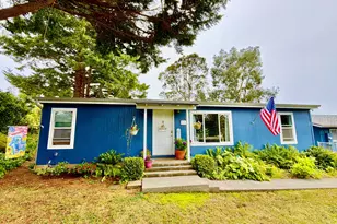 97818 Hanscam Ln, Brookings, OR 97415 - Photo 6